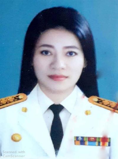 นางถิรญา  ศรีชมชื่น