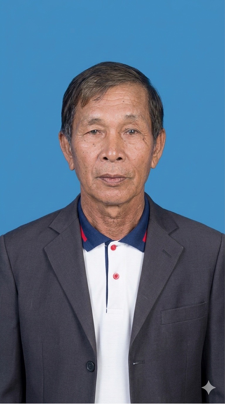 นายสัมฤทธิ์  มุงคุณคำชาว